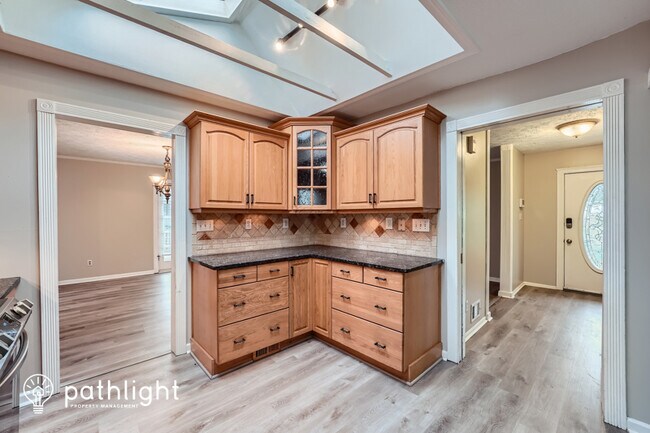 Foto del edificio - 940 Highview Drive SE, Smyrna, GA, 30082