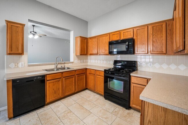 Foto del edificio - 18110 Bare Branch Ln