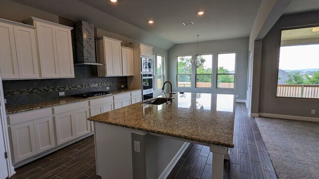 Building Photo - 530 Singing Creek