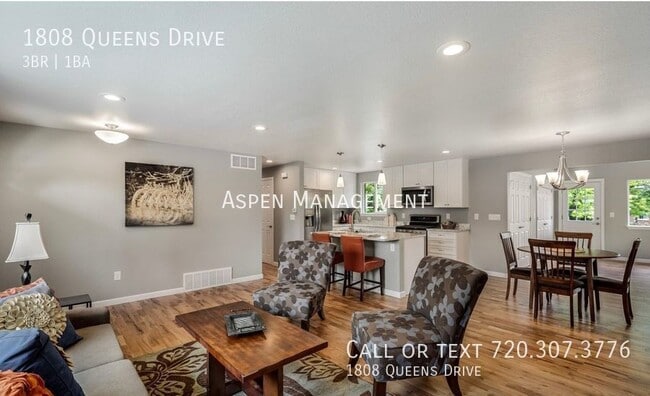 Building Photo - 1808 Queens Dr