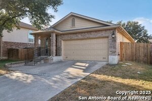Building Photo - 4119 Chinkapin Oak