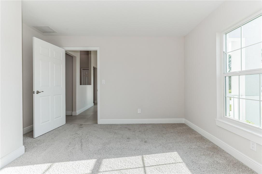 Foto principal - 1748 SW Erie St