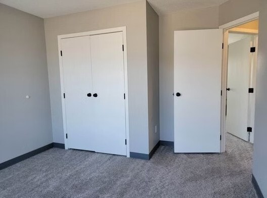 Building Photo - Scenic View Townhomes