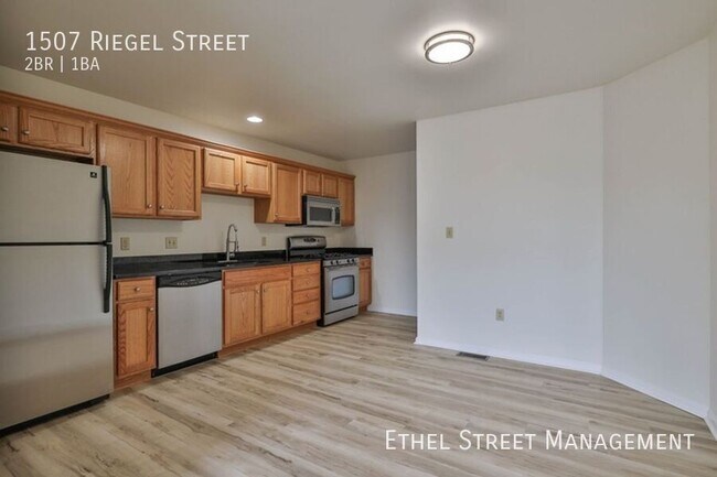 Foto del edificio - 1507 Riegel St