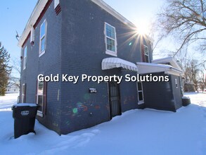 Building Photo - 1221-1223 W 14th St