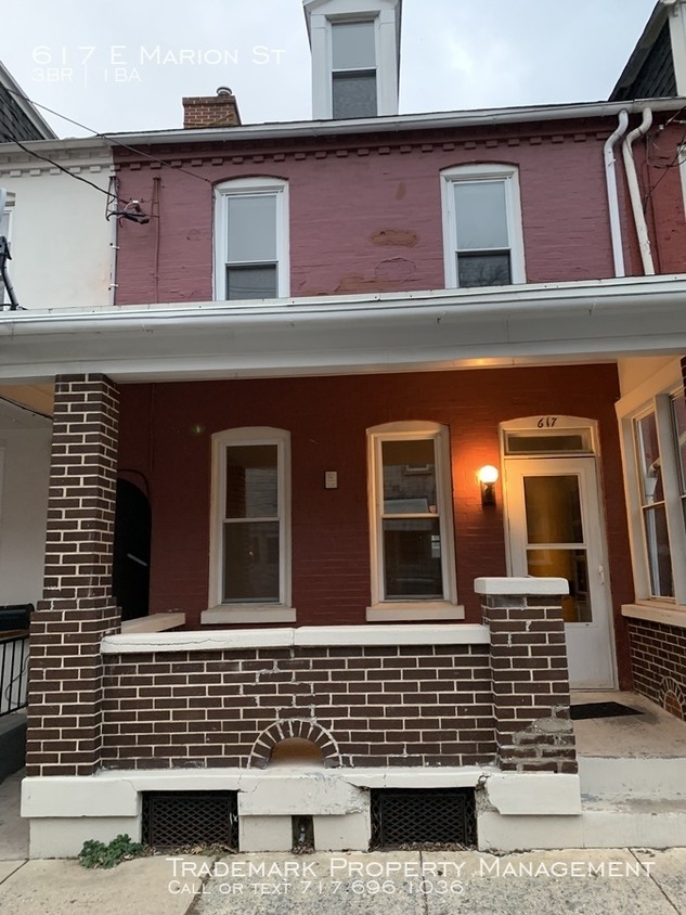 Primary Photo - Spacious East End Town Home