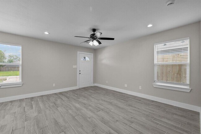 Foto del edificio - 9717 Stedman St