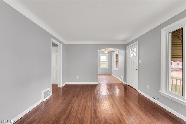 Building Photo - 20751 Goller Ave