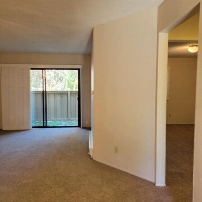 Foto del edificio - 1147 N Abbott Ave