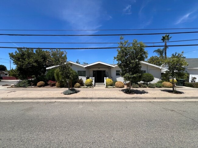 Fabulous 4 Bed 2 Bath One Story Craftsman ... - Fabulous 4 Bed 2 Bath One Story Craftsman ... House
