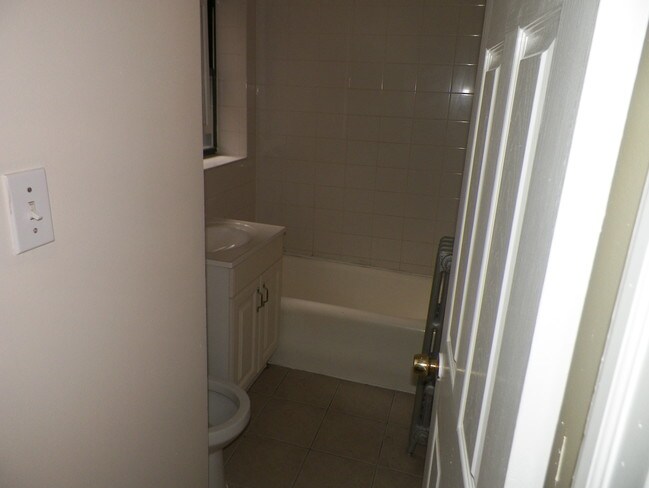 Foto del edificio - 517 W Marquette Rd