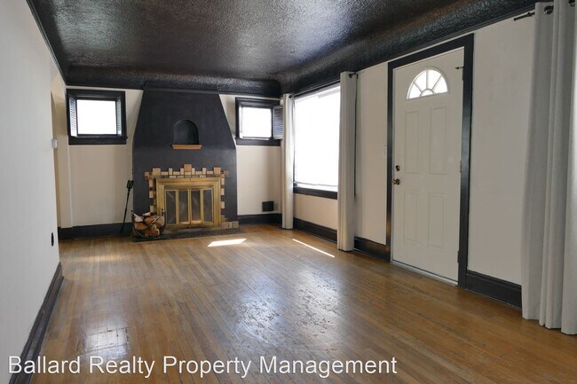 Building Photo - 3 br, 1.5 bath House - 6048 3rd Ave NW