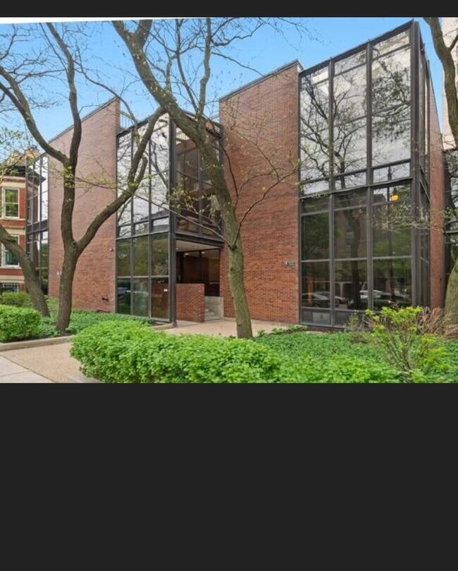 Foto del edificio - 2131 N Clark St