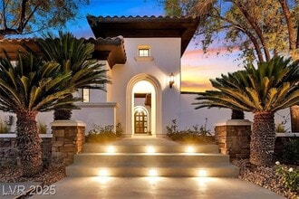 Building Photo - 11906 Port Labelle Dr