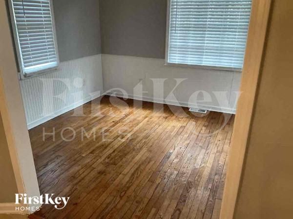 Foto del edificio - 2668 Allyn Way NW