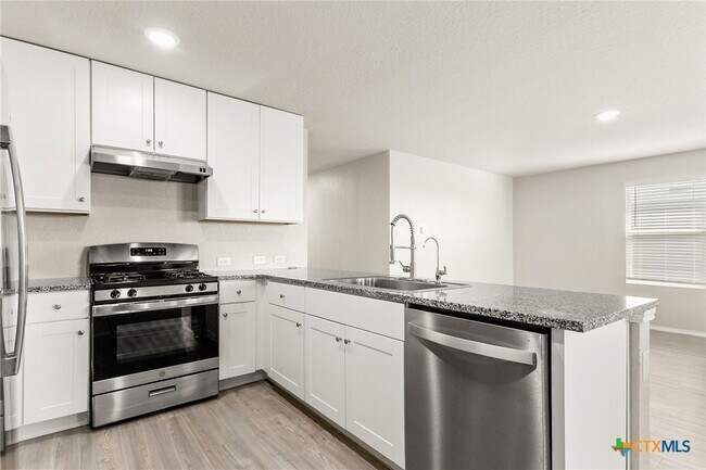 Foto del edificio - 2844 Rosefinch