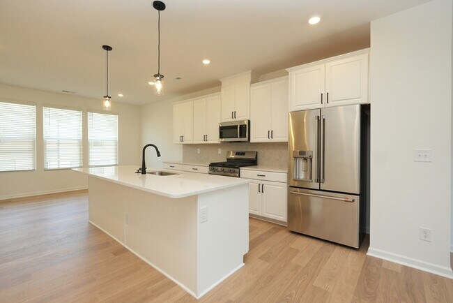 Foto del edificio - A charming house with 3 beds and 3 bath