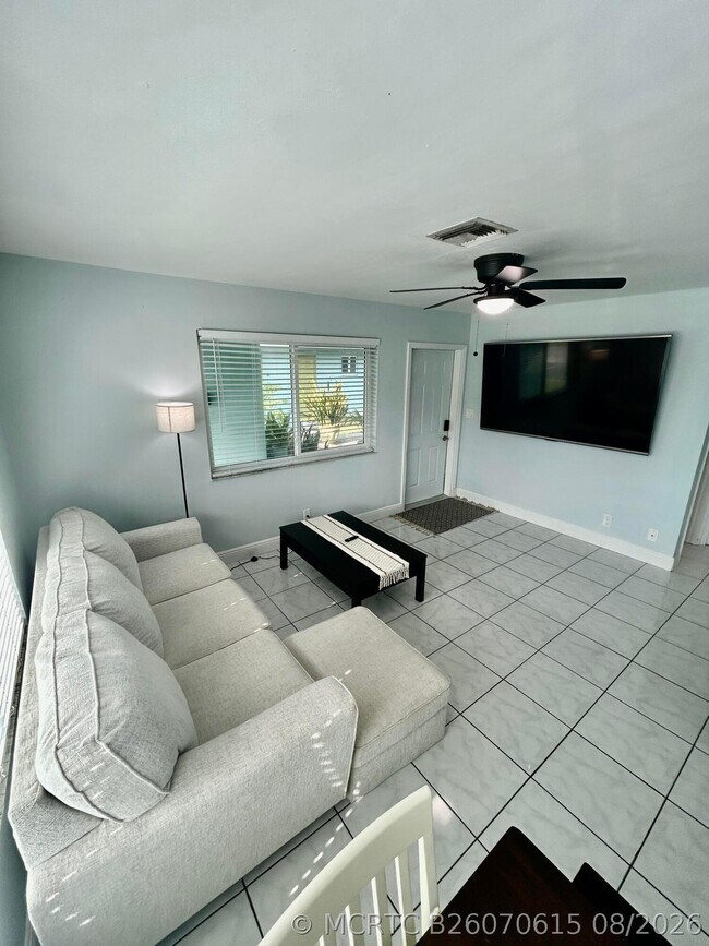 Foto del edificio - 4421 Poinciana St
