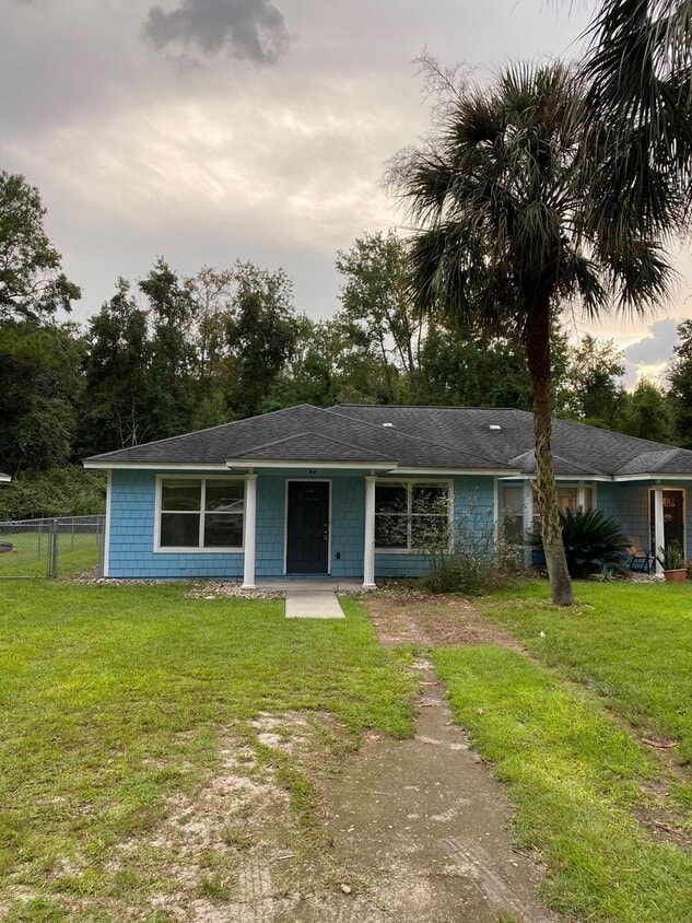 Primary Photo - Duplex for rent