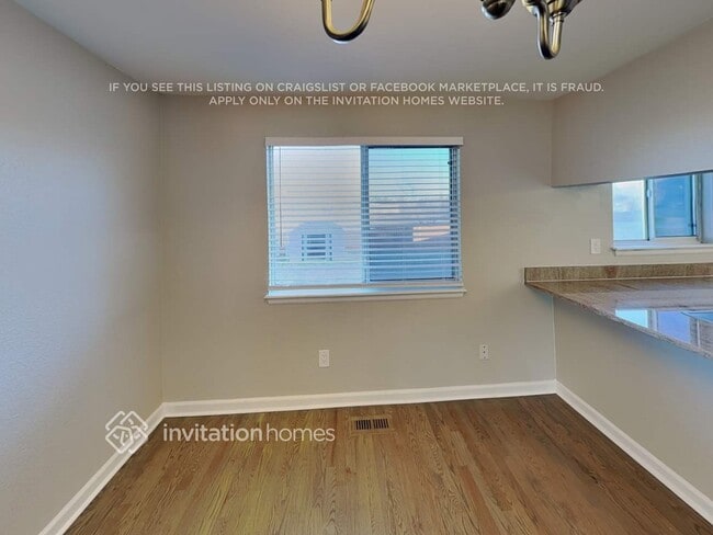 Building Photo - 12344 Glencoe St