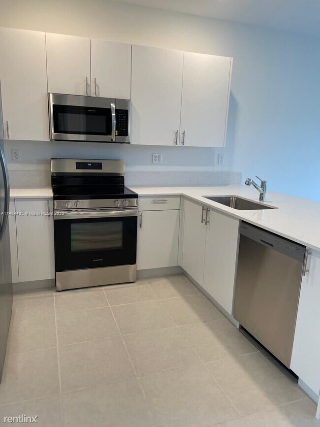 Foto del edificio - 3 br, 2.5 bath House - 29081 SW 162nd Ct