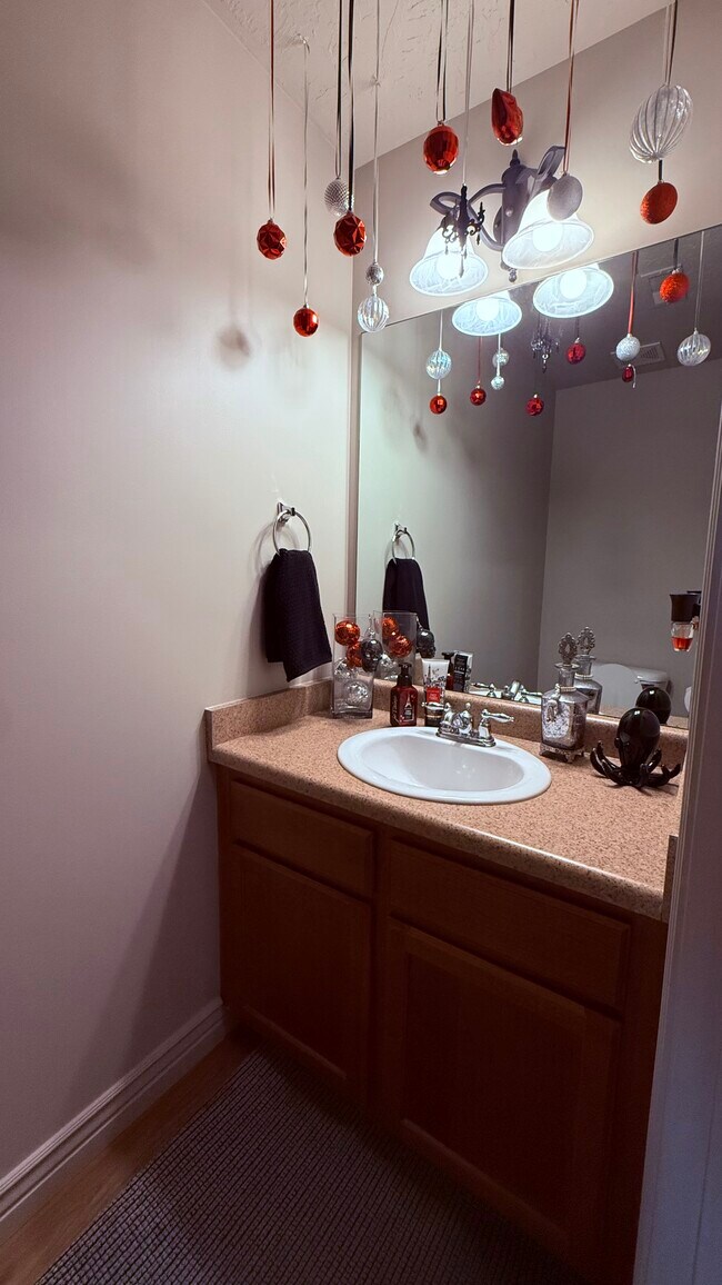 Building Photo - 6784 Sienna Park Ln