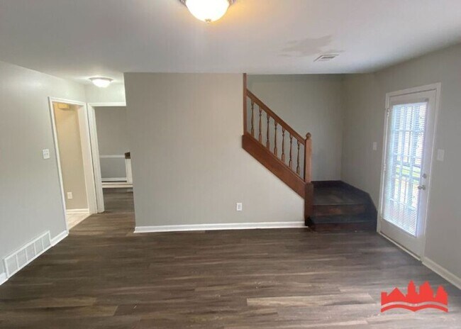 Foto del edificio - 3932 Oak Branch Cir E