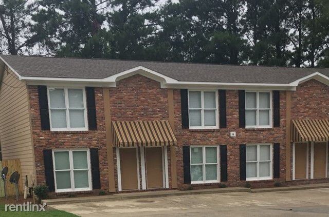 Primary Photo - 2 br, 1.5 bath Apartment - 2 Kim Court