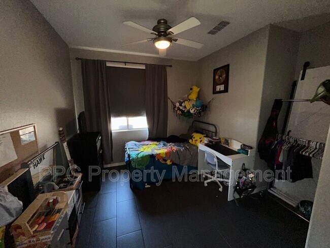 Foto del edificio - 14458 W Indianola Ave
