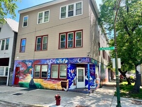 Building Photo - 4757 S Paulina St