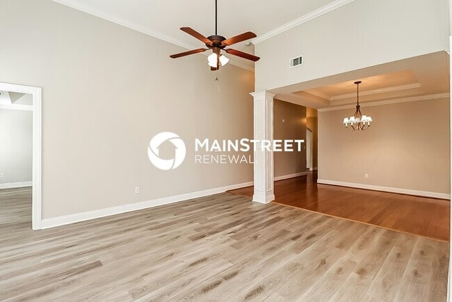 Building Photo - 4 Bedroom Pet-Friendly Home in MAYLENE, AL...
