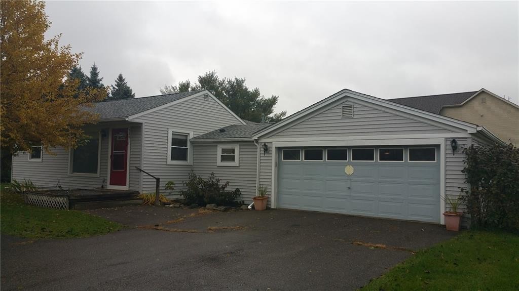 Foto principal - 13811 10 Mile Rd