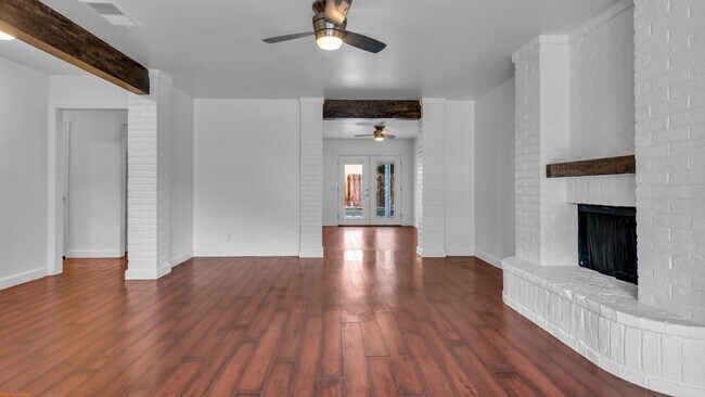 Foto del edificio - 53635 Avenida Bermudas