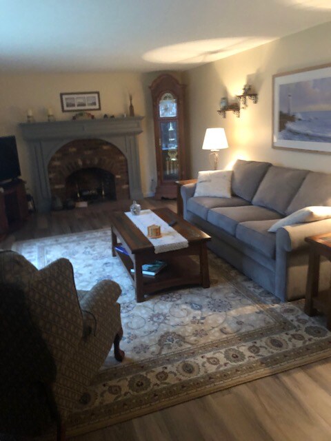 Foto principal - 517 Benson Rd