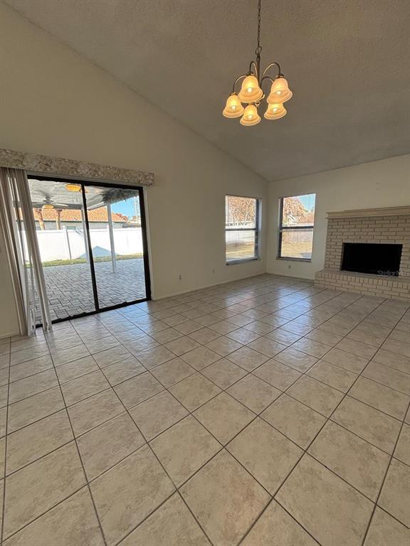 Building Photo - 2211 Fairmont Cir