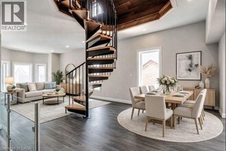 Building Photo - 2 Victoria Ave N