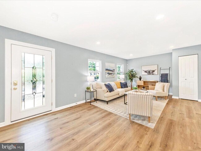 Foto del edificio - 1305 Peachtree Ct