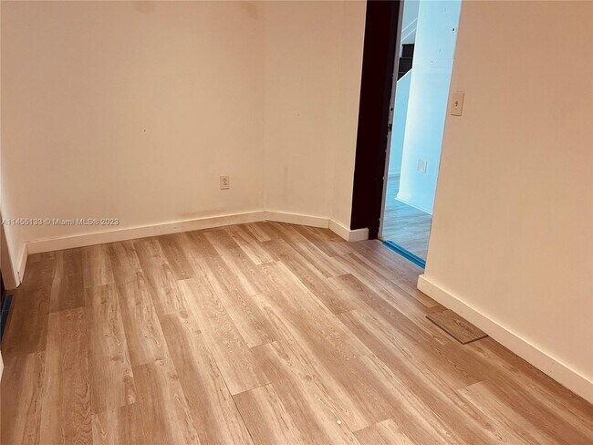 Building Photo - 20818 San Simeon Way