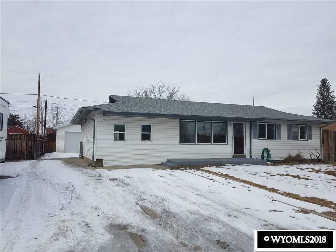 Foto principal - 1310 Kimberly Ave