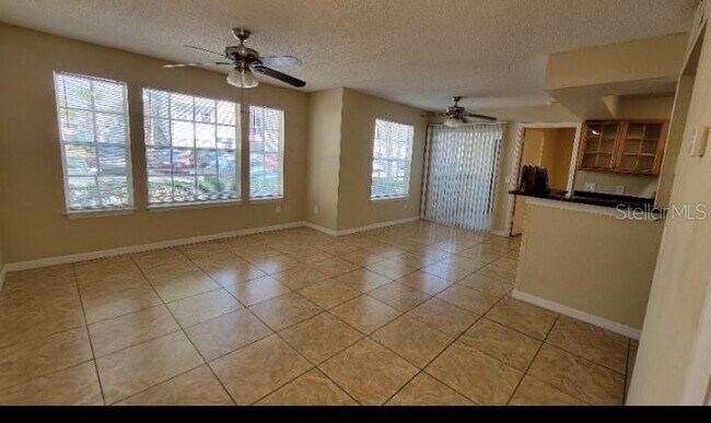 Foto del edificio - 1023 S Hiawassee Rd