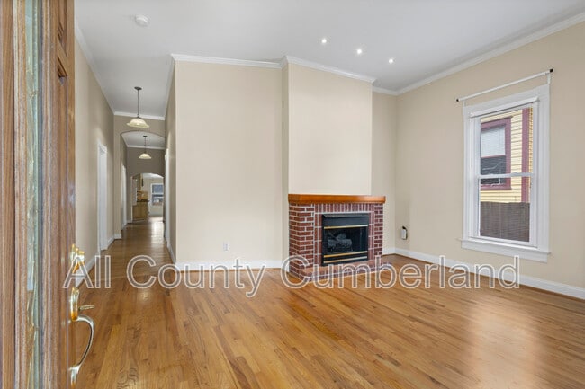 Foto del edificio - 675 Queen St SW