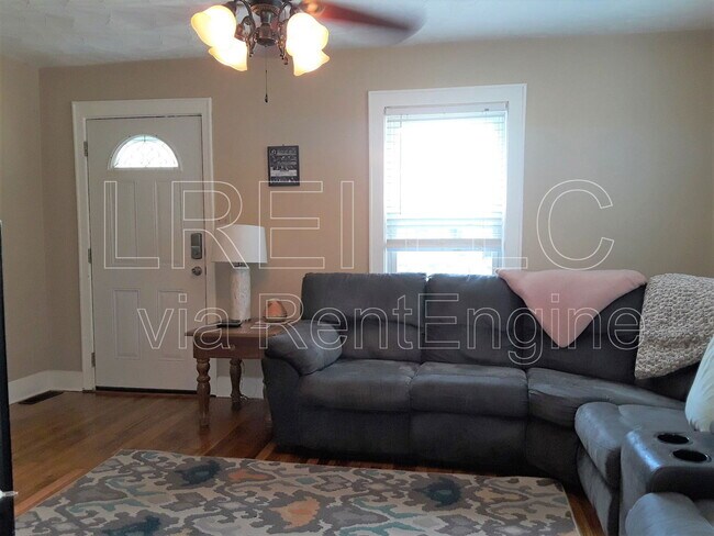 Foto del edificio - 2404 Shelby St