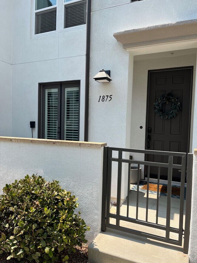 Foto del edificio - 1875 Black Mustard Ln