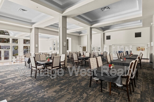 Building Photo - 1045 Sutherland Ave