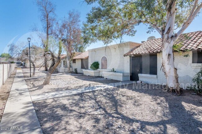 Foto del edificio - 4820 N 89th Ave