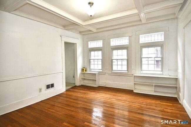 Foto del edificio - 2455 North Ave