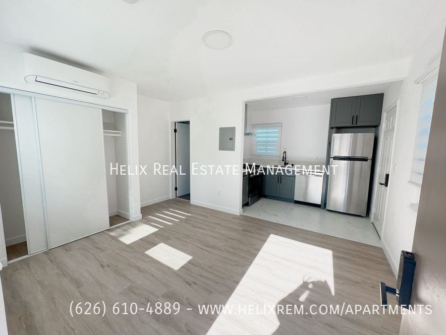 Primary Photo - 1716 1/4 N. Sierra Bonita Ave.-
