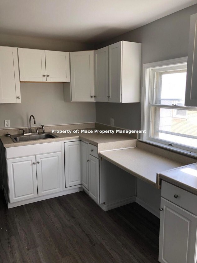 Foto principal - 1777 Arlington Ave