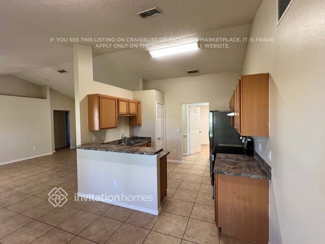 Foto del edificio - 1091 SW California Blvd