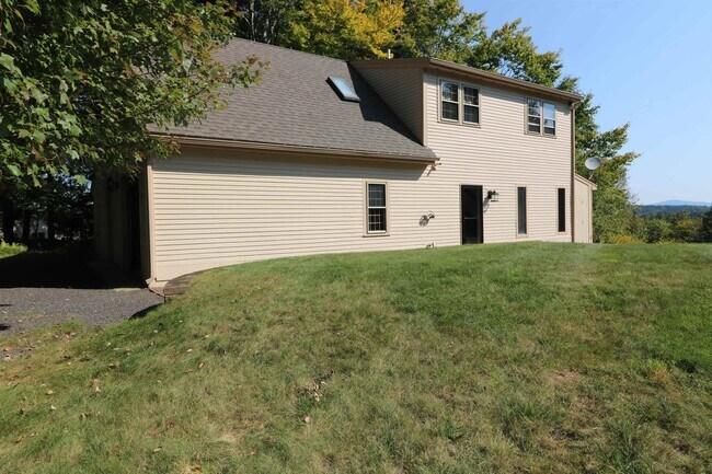 Building Photo - 172B Great Rd